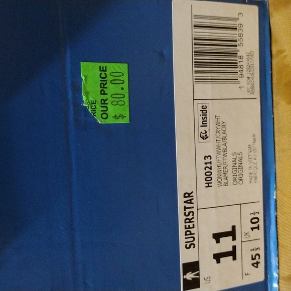 Addidas superstars with box and sale price at outlet on it for 80 I paid. Worn 4 - Picture 2 of 5